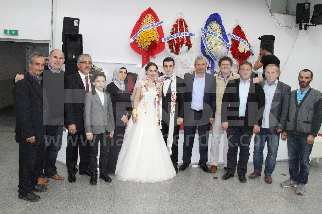 Haber: Gözde ve Serhat bir ömür hayata evet dediler - Galeri-4