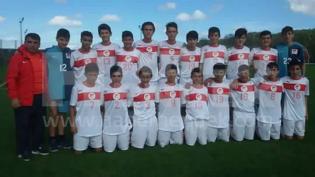 Haber: Yunus Emre Hendekspor’un Milli Gururu Oldu - Galeri-2