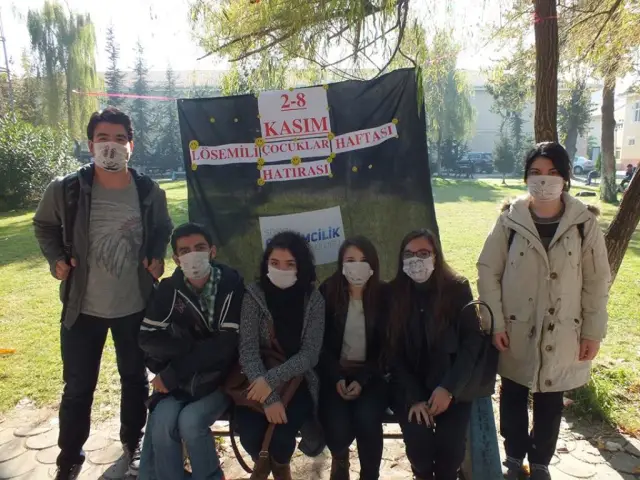 Sosyal Girişimcilik Topluluğundaki öğrencilerinden duyarlı davranış
