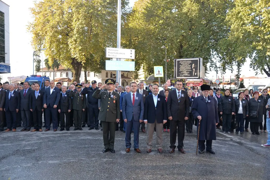 Haber: Hendek’te Atamızı andık - Öne Çıkan
