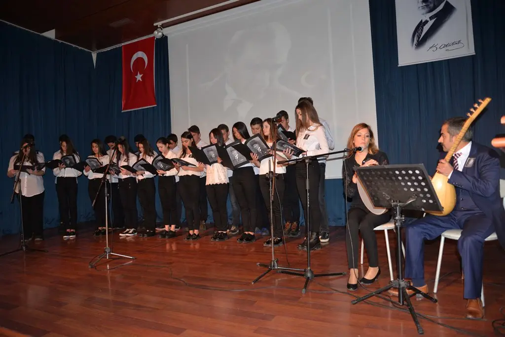 Haber: Hendek’te Atamızı andık - Galeri-3
