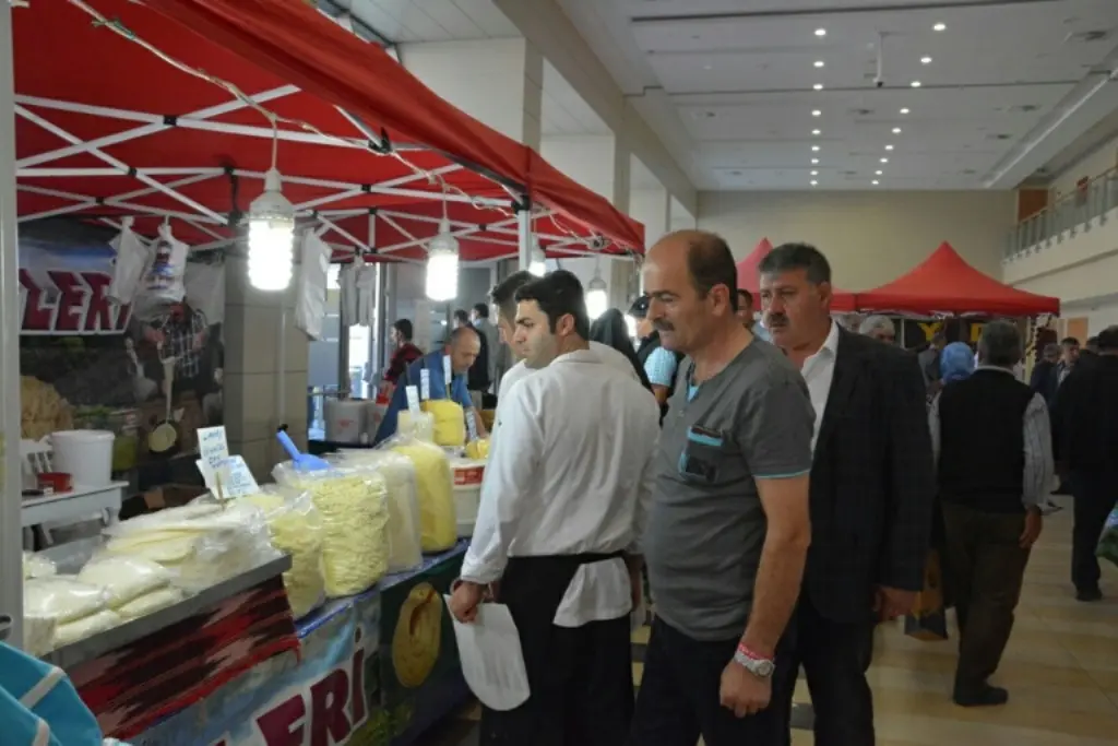 Haber: Süt Birlik Başkanları 3. Ulusal Süt zirvesin de bir araya geldi - Galeri-5