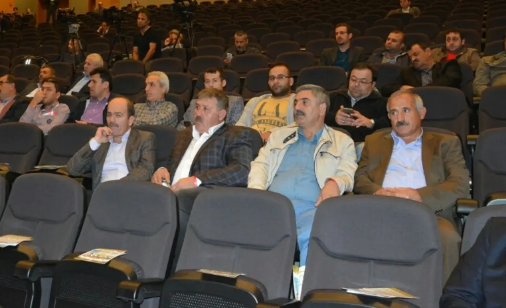 Haber: Süt Birlik Başkanları 3. Ulusal Süt zirvesin de bir araya geldi - Galeri-7