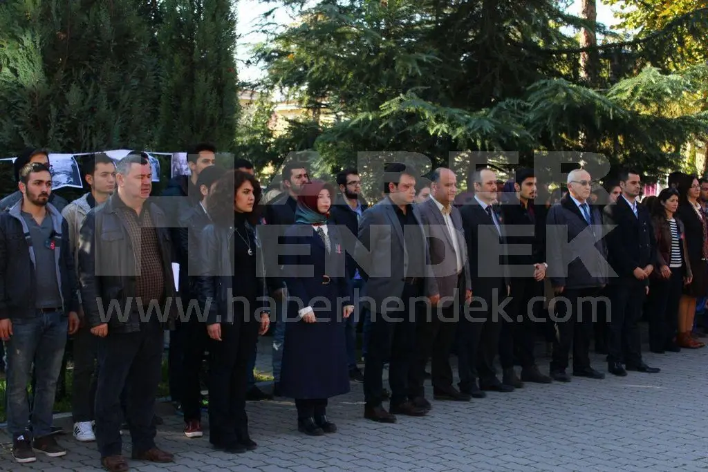 Haber: Eğitim Fakültesi Anma Programı Düzenledi. - Öne Çıkan