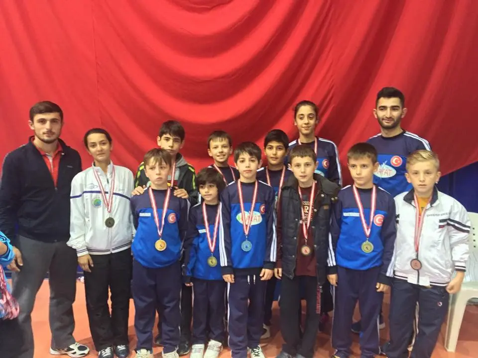 Haber: Hendek Karate Takımı Kocaeli’ni Salladı - Öne Çıkan