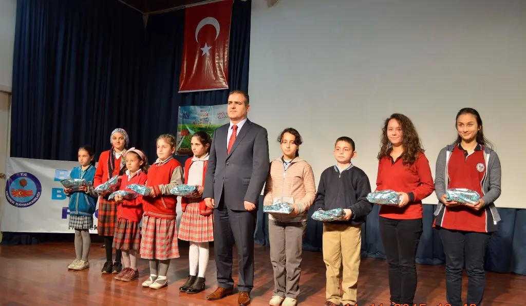 Haber: “ BİR KİTAP, BİR İNSAN “ projesi Hendek’te start aldı - Öne Çıkan