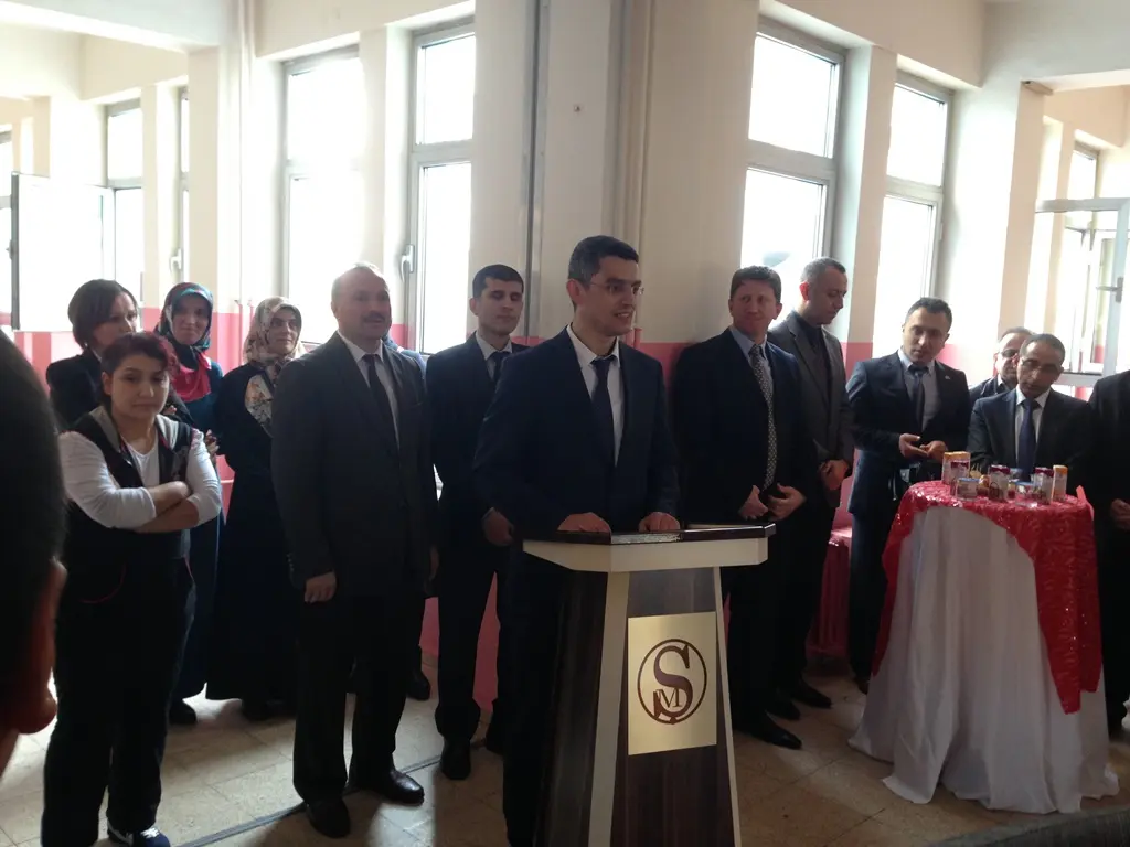 Haber: Şehit Mahmutbey Ortaokulunda Z- Kütüphane Açıldı - Galeri-3