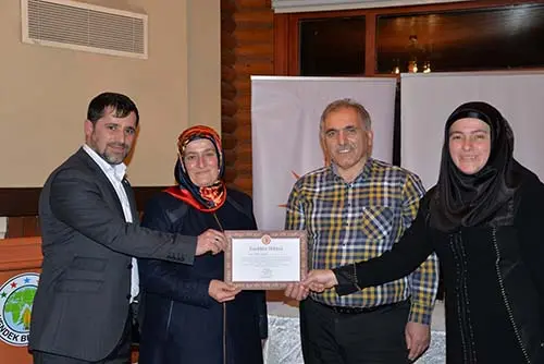 Haber: AK Parti Hendek İlçe Teşkilatı Bayraktepe’de bir araya geldi - Galeri-3