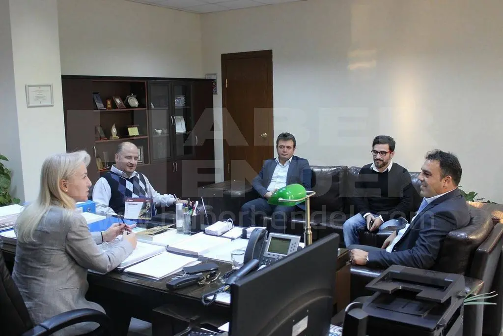 Haber: Eski Güreş Federasyonu Başkanı Yerlikaya Hendek’teydi - Öne Çıkan