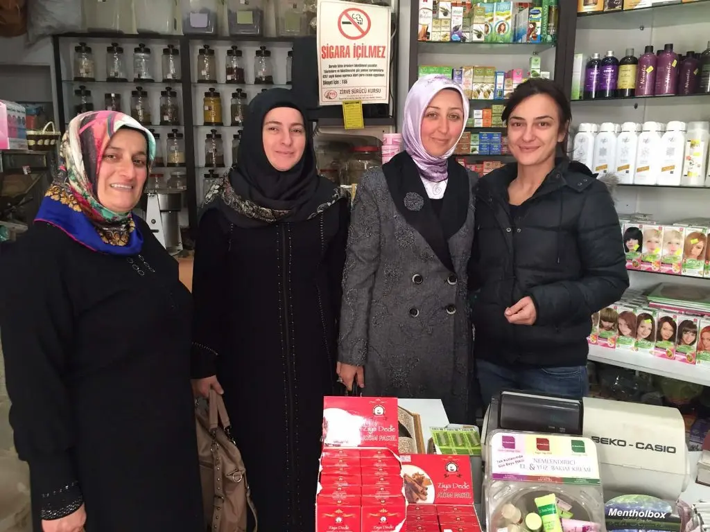 Haber: AK Partili Kadınlar teşekkür turunda - Galeri-1