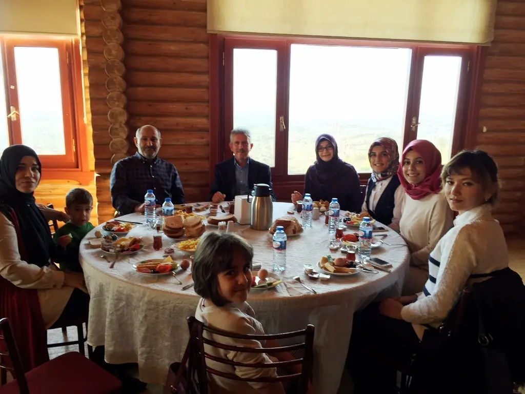 Haber: Bayraktepe Derneği Öğrenciler ile bir araya geldi - Öne Çıkan