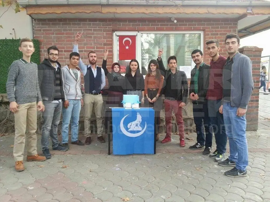 Haber: Hendek Ülkü Ocakları  Öğretmenler Gününü Unutmadı - Öne Çıkan