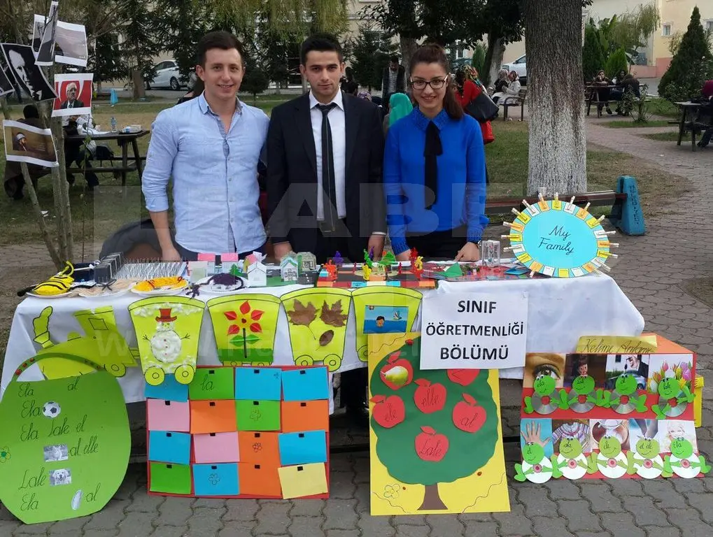 Haber: Eğitim Fakültesi Konseyinden Öğretmenler gününde farklılık - Galeri-1