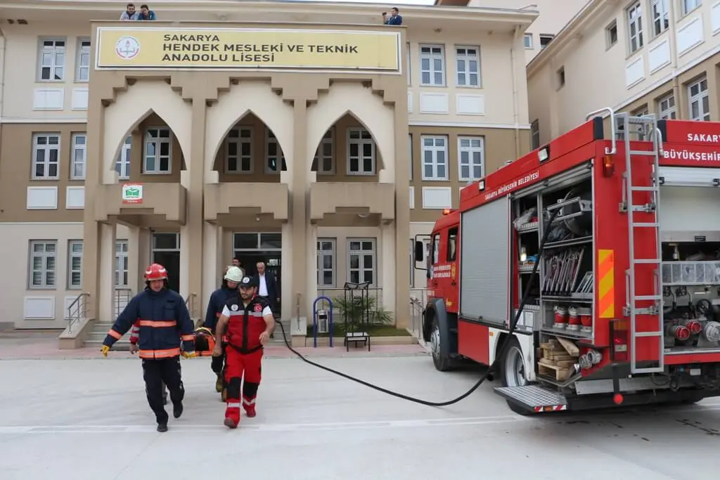 Haber: Öğrenciler Tatbikat Yaptı - Galeri-1