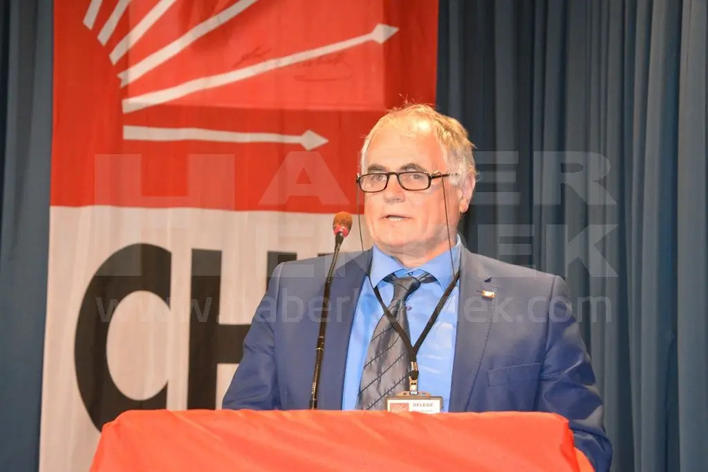 Haber: CHP Hendek’te Azak ,Yeniden Başkan Oldu - Galeri-5