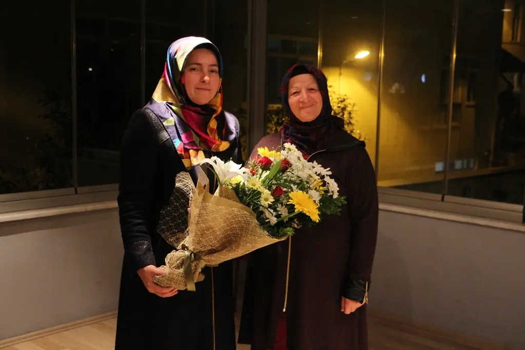 Haber: AK PARTİLİ KADINLARA TEŞEKKÜR - Galeri-1