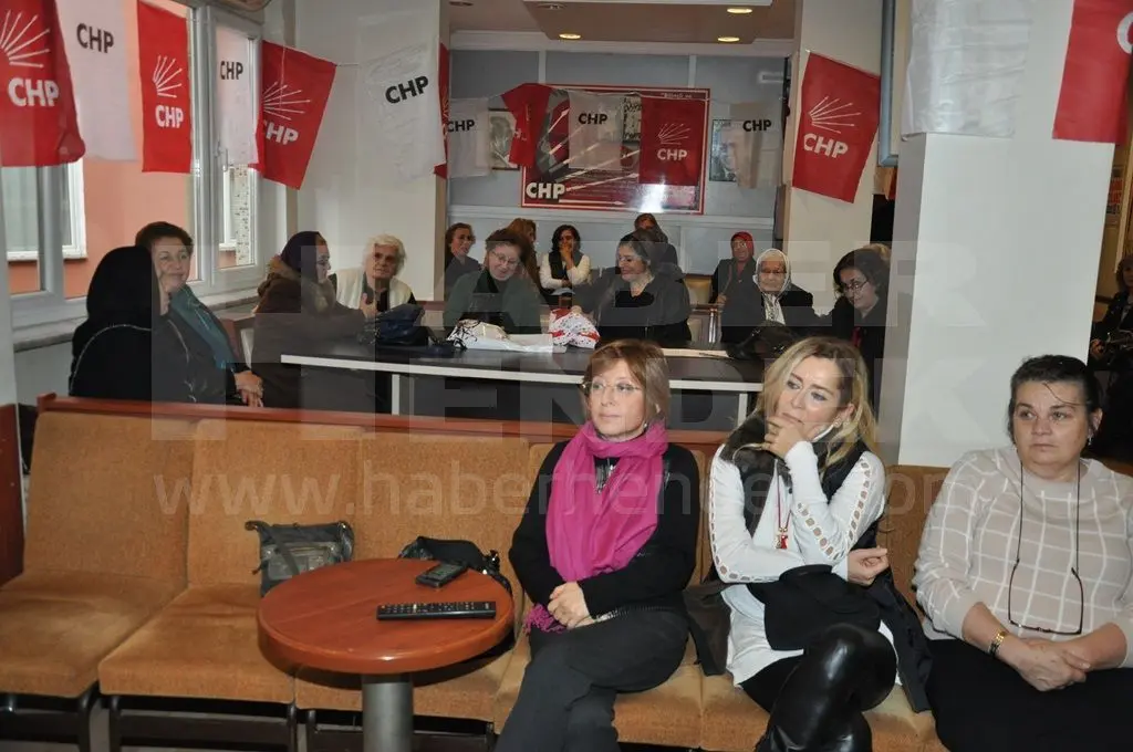 Haber: CHP Kadın Kollarında Şeşen Güven tazeledi - Galeri-4