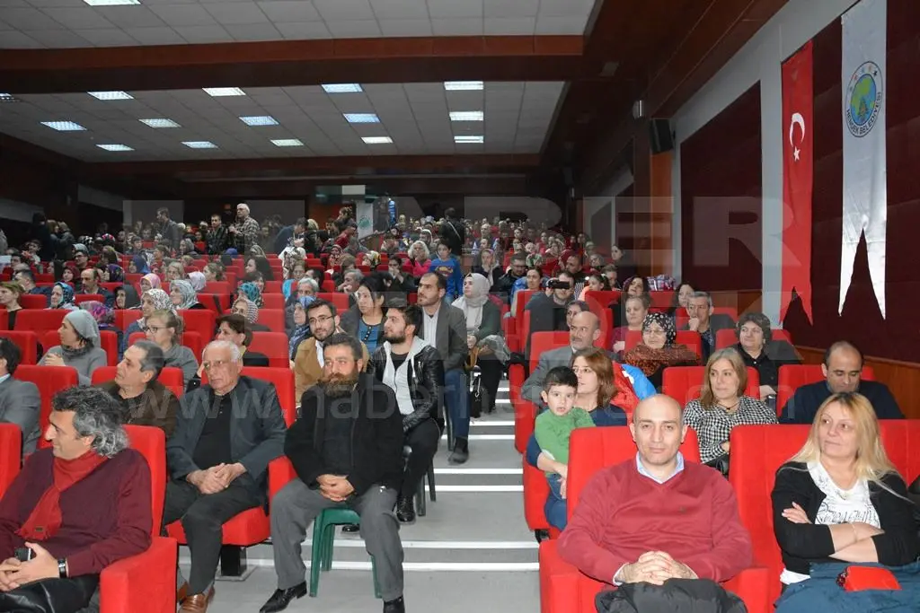 Haber: Hendek’te Türk Halk Müziği Şöleni - Galeri-2