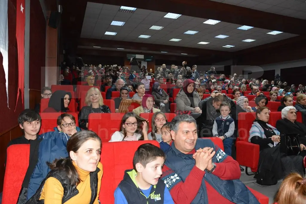 Haber: Hendek’te Türk Halk Müziği Şöleni - Galeri-3