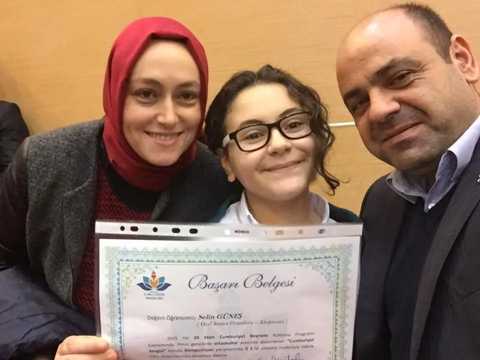 Haber: Küçük Yazar Selin Ödülünü aldı - Öne Çıkan