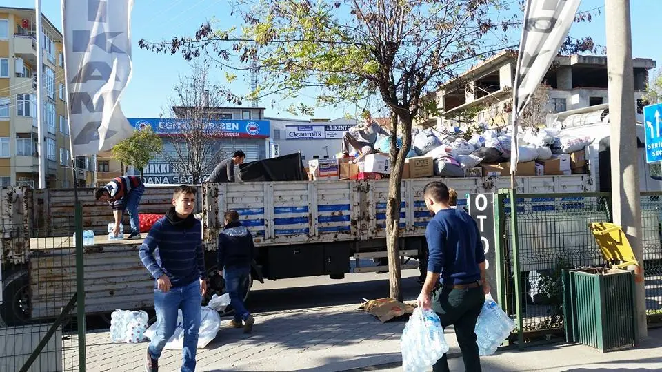 Haber: Sakarya Ülkü Ocaklarından Türkmenlere Yardım Yola Çıktı - Galeri-1