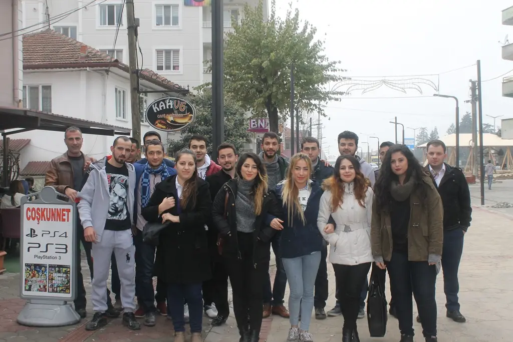 Haber: CHP Gençlik Kolları Kahvaltıda Buluştu‏ - Öne Çıkan