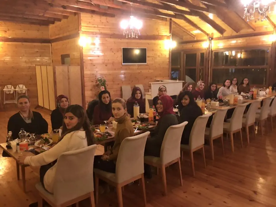 Haber: AVM Atlantis kaynaşma yemeğin de bir araya geldi - Galeri-2