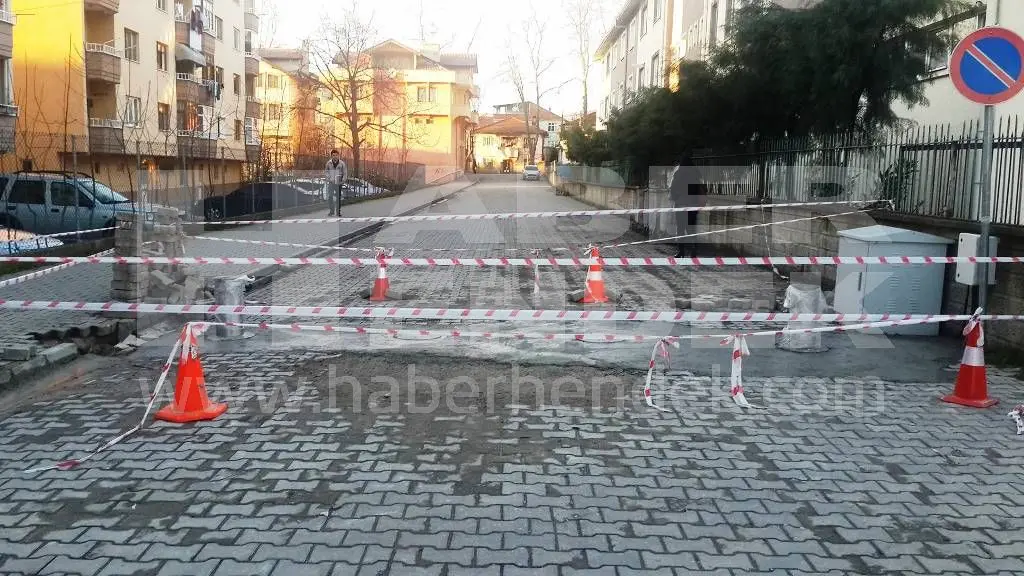 Haber: Hendek Belediyesinden Otomatik Hidrolik Bariyer sistemi - Galeri-1