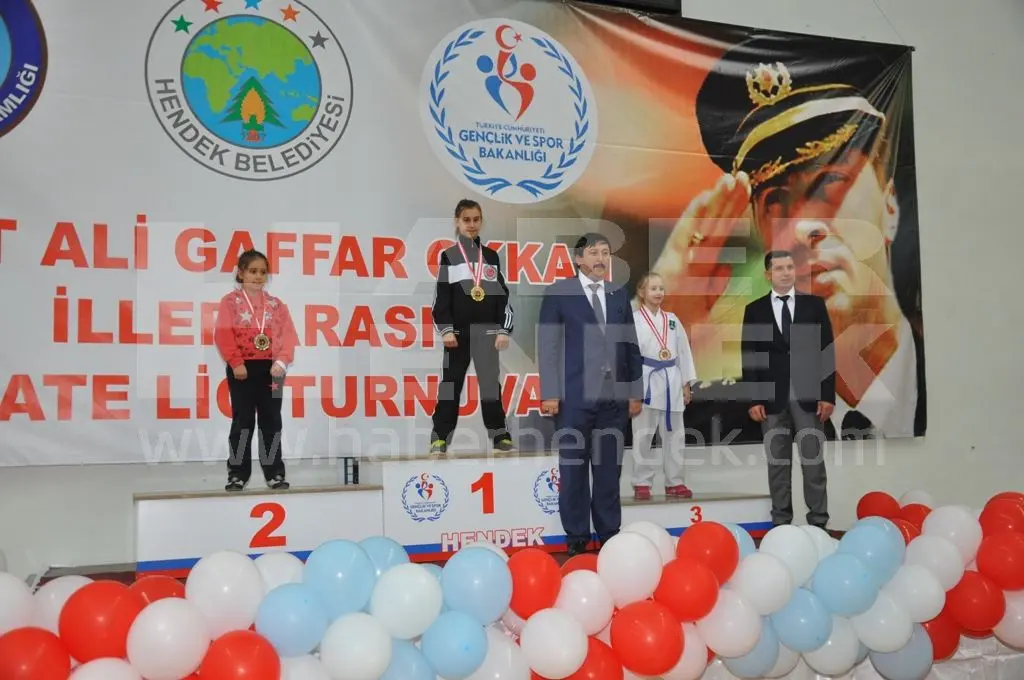 Haber: Gaffar Okkan Turnuvasında Ödül Yağmuru - Galeri-15
