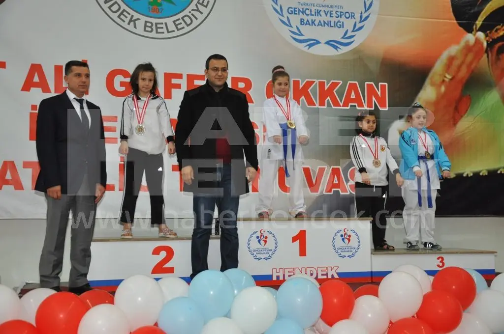 Haber: Gaffar Okkan Turnuvasında Ödül Yağmuru - Galeri-12