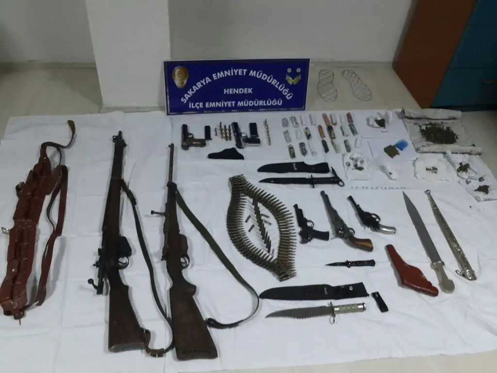Haber: Hendek Polisinden Tarihi Operasyon - Öne Çıkan