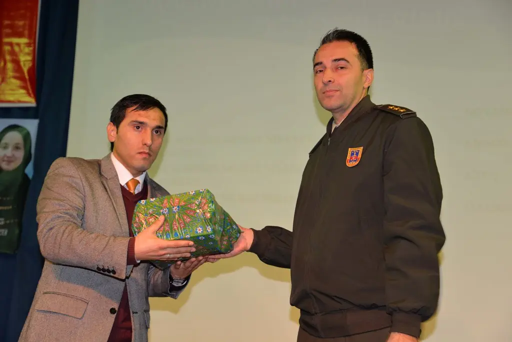 Haber: Hendek’te Başarılar tek tek ödüllendirildi - Galeri-5