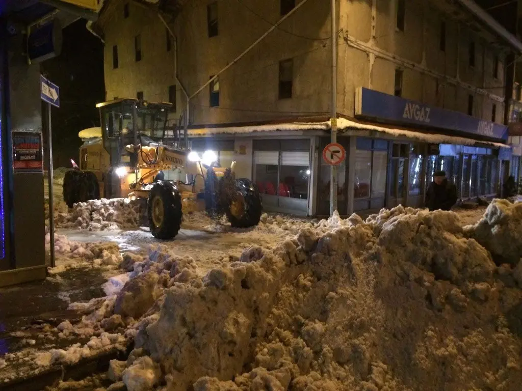 Haber: Hendek’te kar kaldırma çalışması - Galeri-1