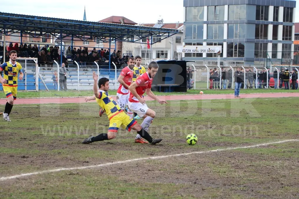 Haber: Hendek Boğazspor Fark Attı - Galeri-2