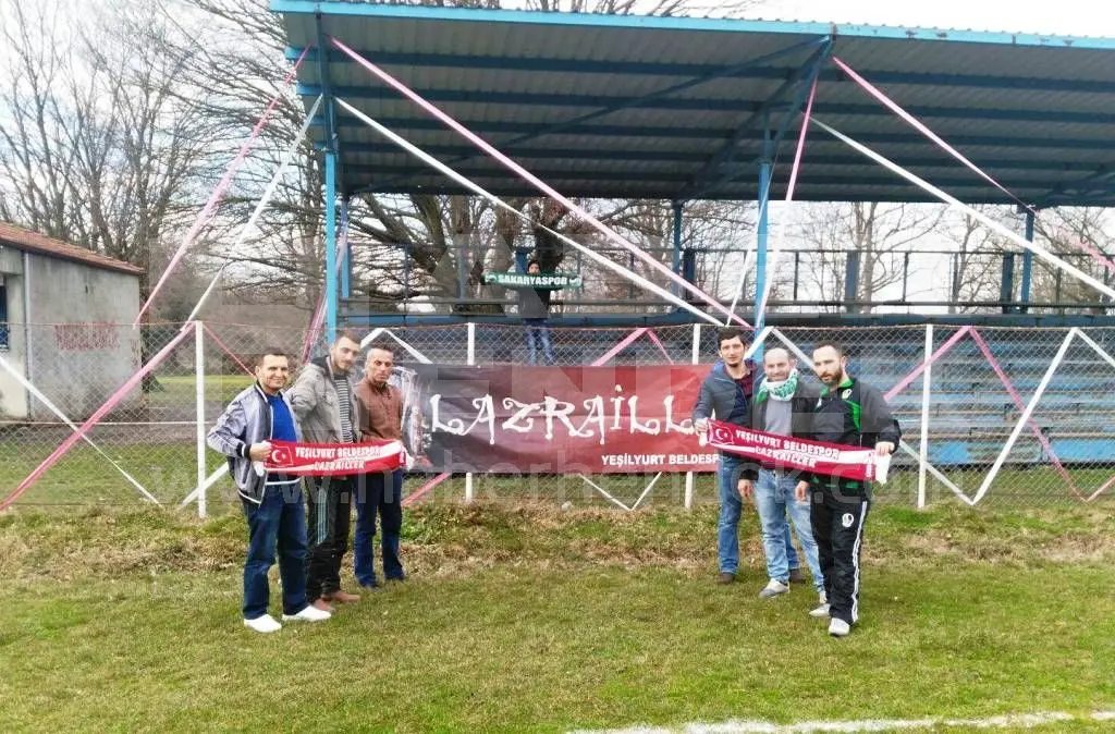 Haber: Yeşilyurt Mahallesi Şampiyonluk için Süslendi - Öne Çıkan