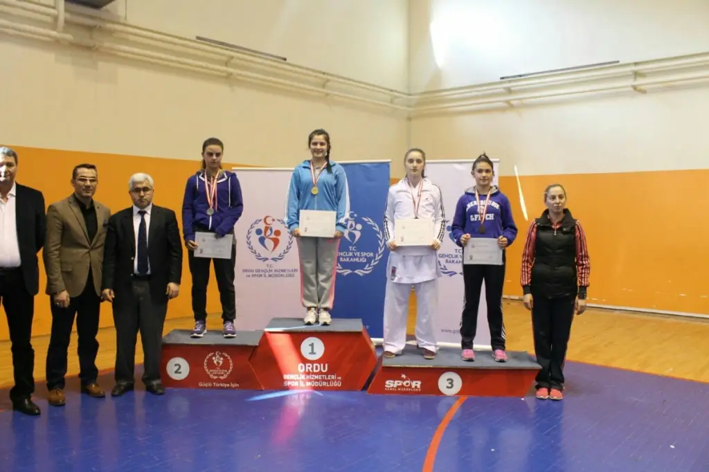 Haber: Hendek’li Karateciler Ordu’yu Salladılar - Galeri-2