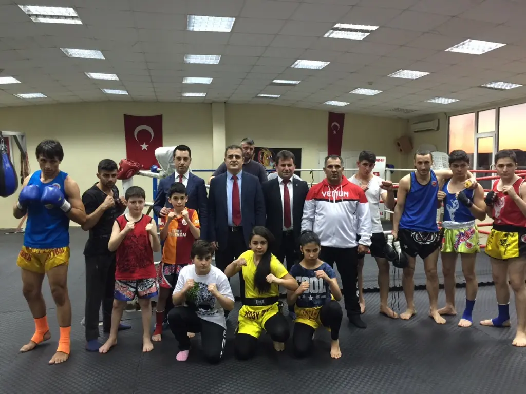 Haber: Kaymakam Akbıyık Spor kulüplerini ziyaret etti - Öne Çıkan