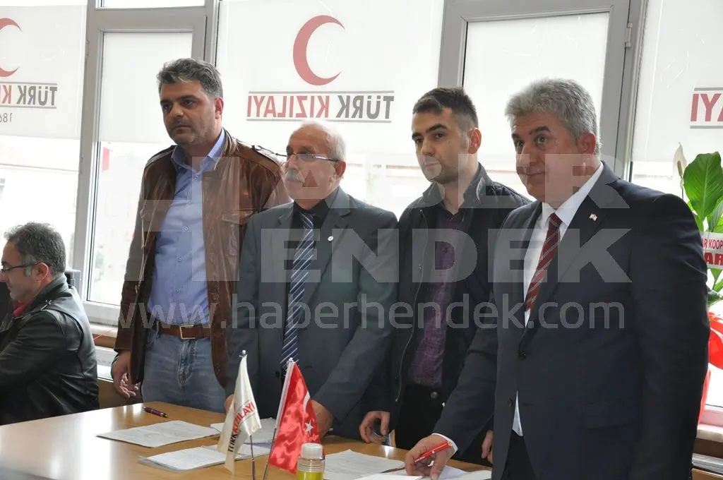 Haber: Kızılay Hendek Şubesinde Üçüncü Bağdatlı Dönemi - Galeri-1