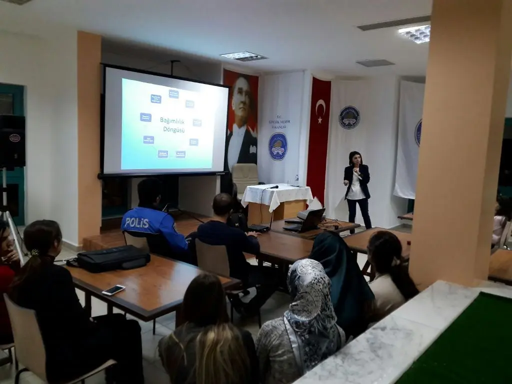 Haber: KYK’DA, UYUŞTURUCU SEMİNERİ VERİLDİ - Galeri-2