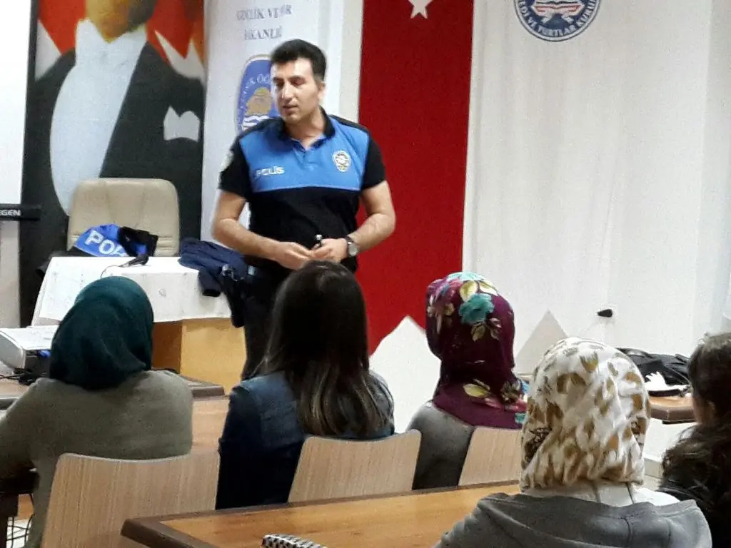 Haber: KYK’DA, UYUŞTURUCU SEMİNERİ VERİLDİ - Galeri-1
