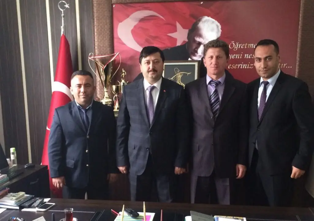 Haber: MEB-DER Hendek Kurumsal Ziyaretlere Devam Ediyor - Öne Çıkan