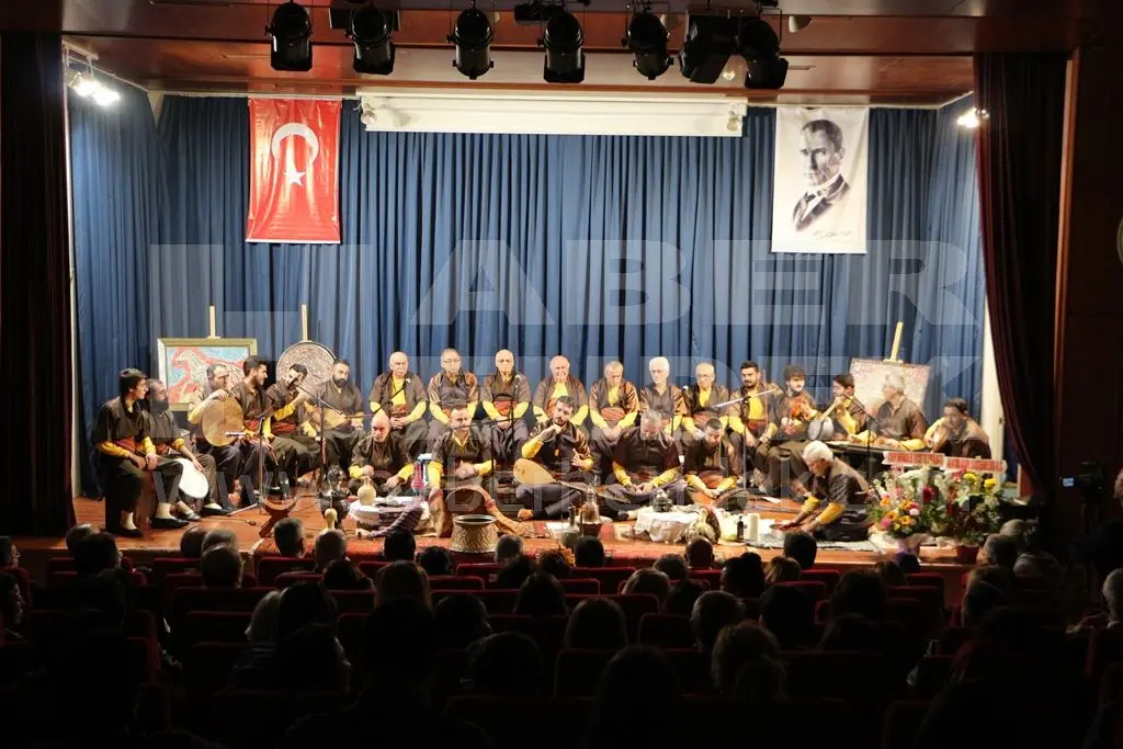 Haber: Hendekliler Sıra Gecesinde Buluştu - Galeri-2