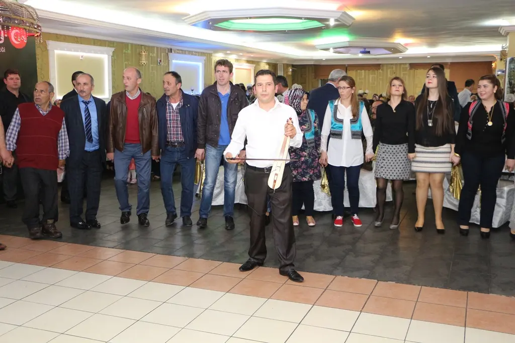 Haber: Dikmenliler Bu Gecede Buluştu - Galeri-9