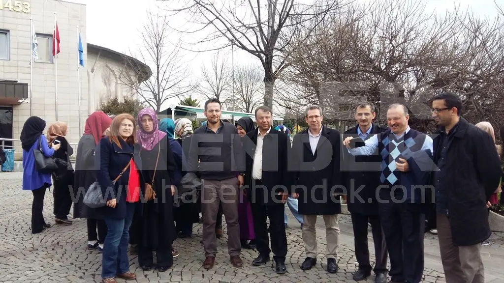 Haber: Hendek İmam Hatip Lİsesi Öğrencilerinden Millî Şairimize Vefa - Galeri-2