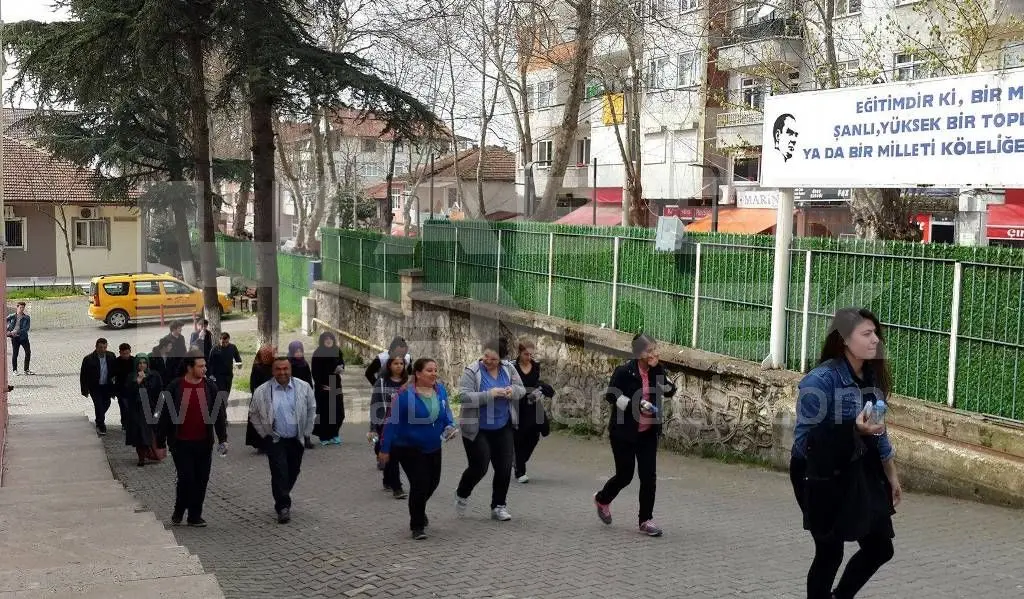 Haber: Hendek’te 2400 Öğrenci YGS Heyecanı Yaşadı - Galeri-3