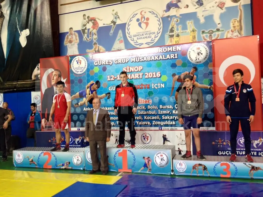 Haber: Hendek’li Güreşçiler Sinop’u Salladı - Galeri-2