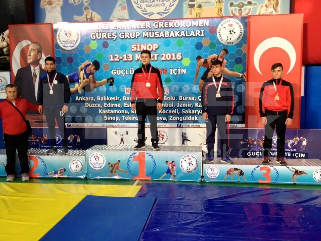 Haber: Hendek’li Güreşçiler Sinop’u Salladı - Galeri-6