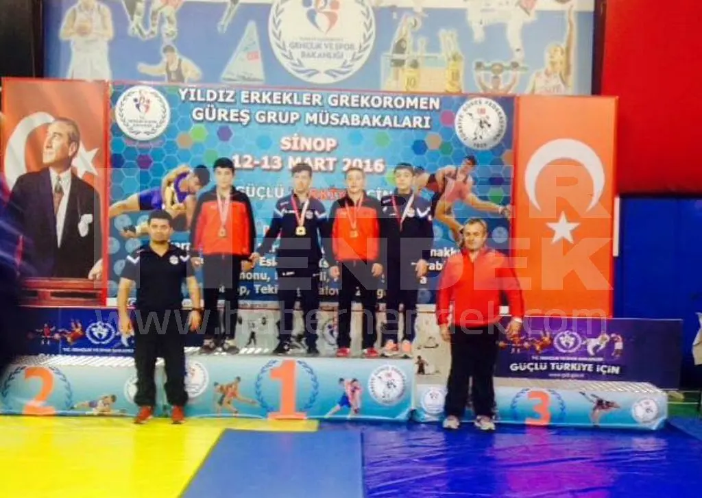 Haber: Hendek’li Güreşçiler Sinop’u Salladı - Galeri-5