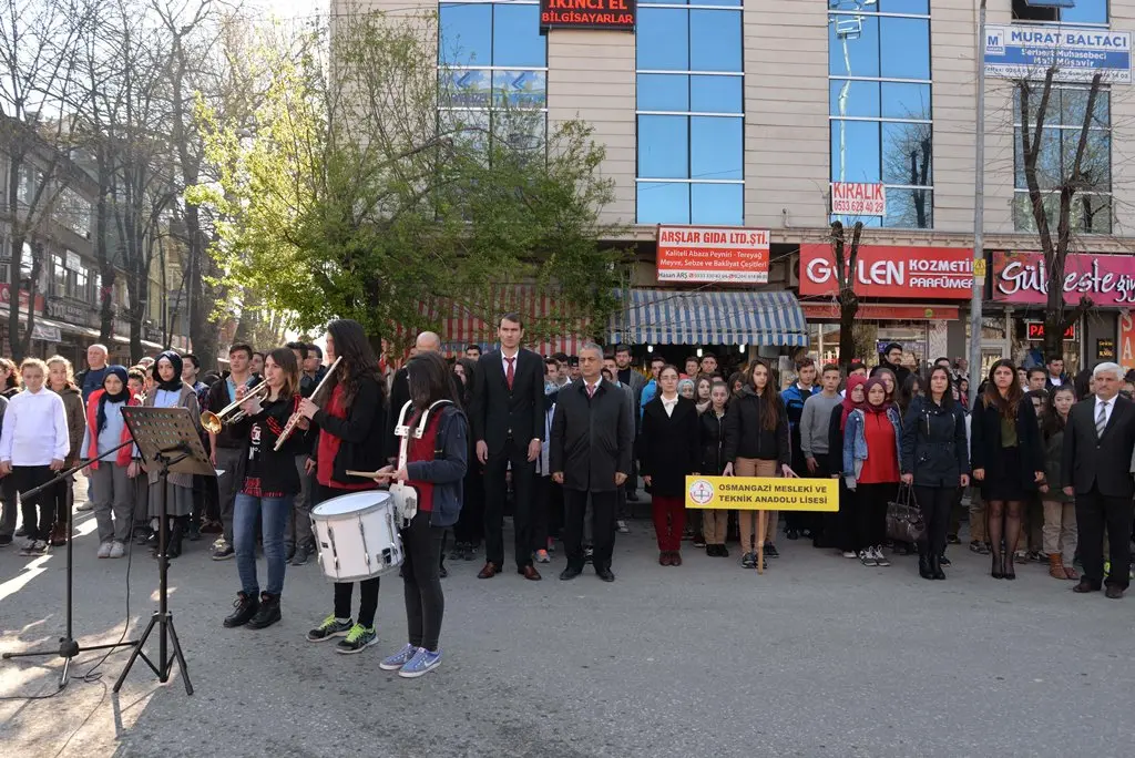Haber: Hendek’te Çanakkale Zaferi’nin 101’inci yıldönümü kutlandı. - Galeri-4