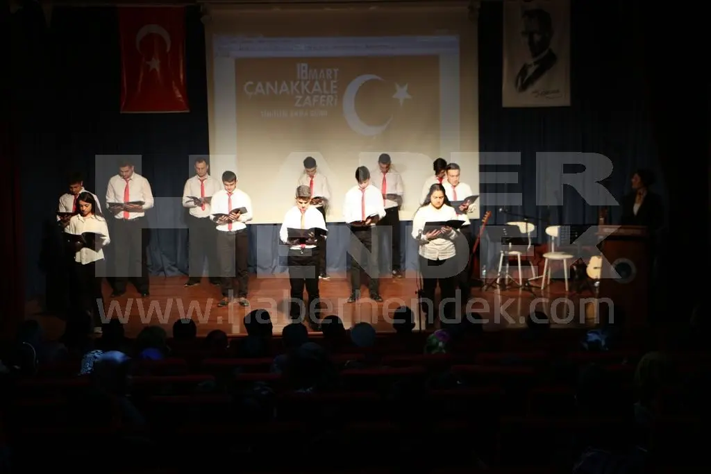 Haber: Çanakkale zaferi 101. Yıl etkinlikleri ile kutlandı - Galeri-3